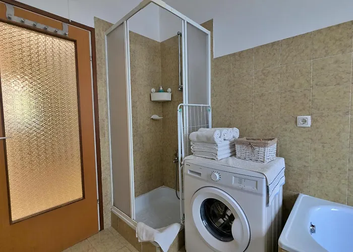 アパート Luna Osp